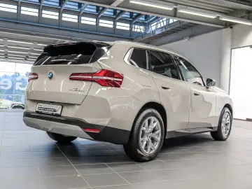 BMW X3 20d xDrive RFK NAVI LED PDC V H DAB Parkass.