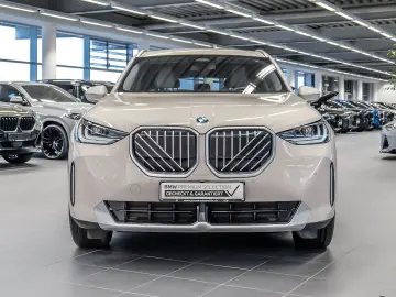 BMW X3 20d xDrive RFK NAVI LED PDC V H DAB Parkass.
