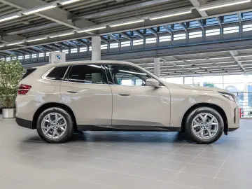 BMW X3 20d xDrive RFK NAVI LED PDC V H DAB Parkass.