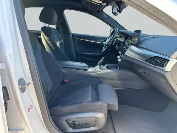 BMW 530e xDrive Aut. M-Paket AHK Laser HeadUp H&K