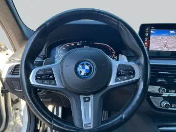 BMW 530e xDrive Aut. M-Paket AHK Laser HeadUp H&K