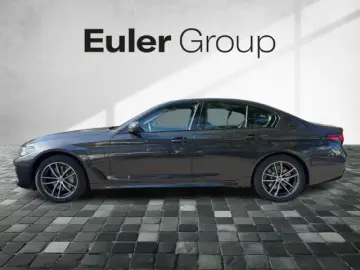 BMW 530 e Limo M-Sport HUD Laser Leder KomfortZugang