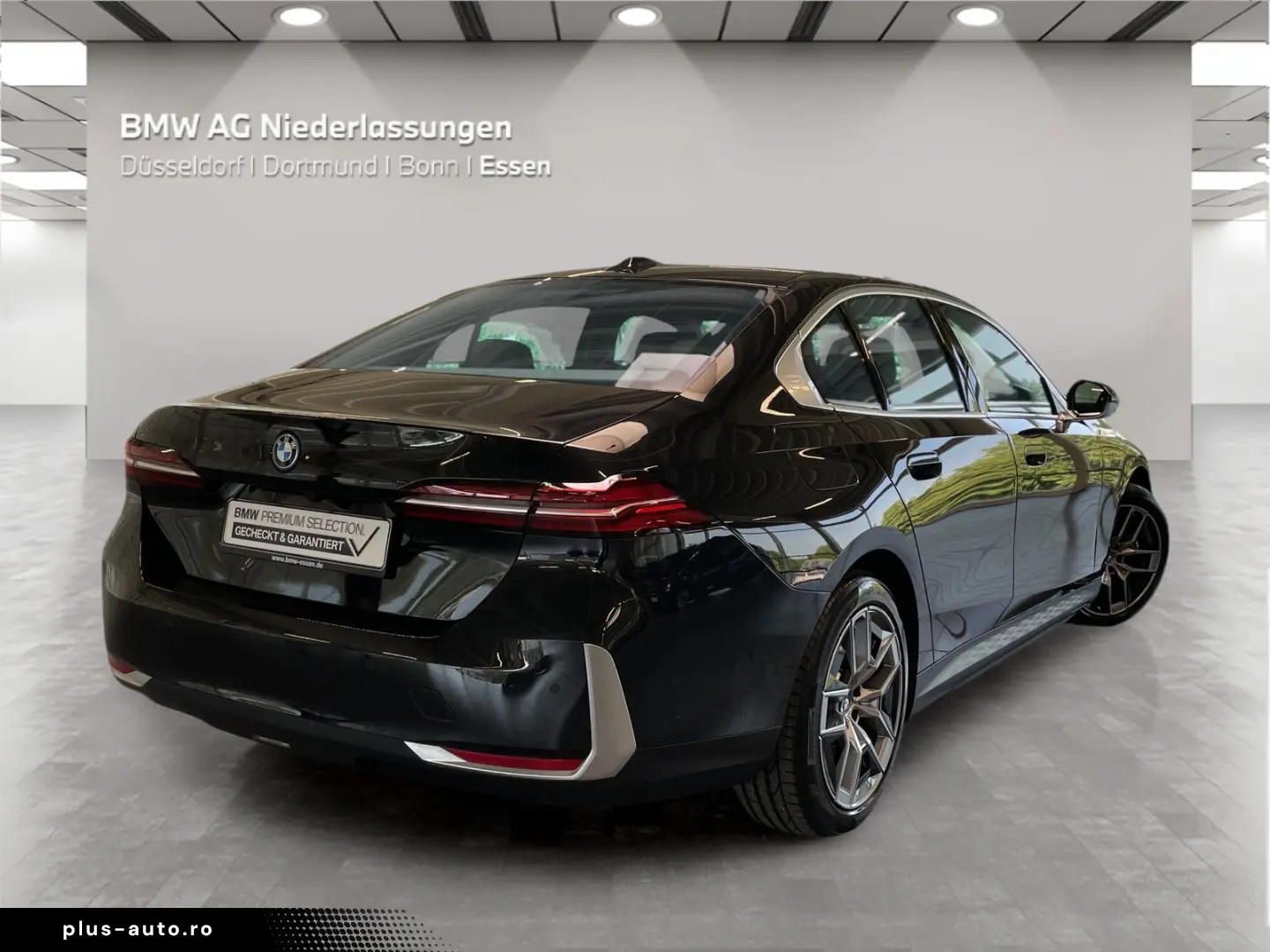 BMW 530e Limousine LiveCockpitProf Kamera LED Alarm