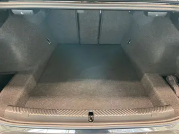 BMW 530e Limousine LiveCockpitProf Kamera LED Alarm