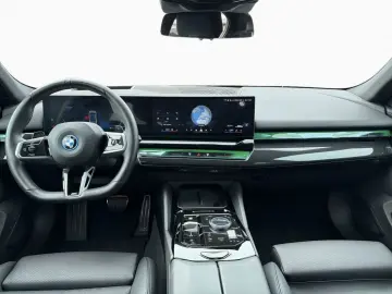 BMW 530e xDr M Sport HUD H K 360  AdpLED DAPro