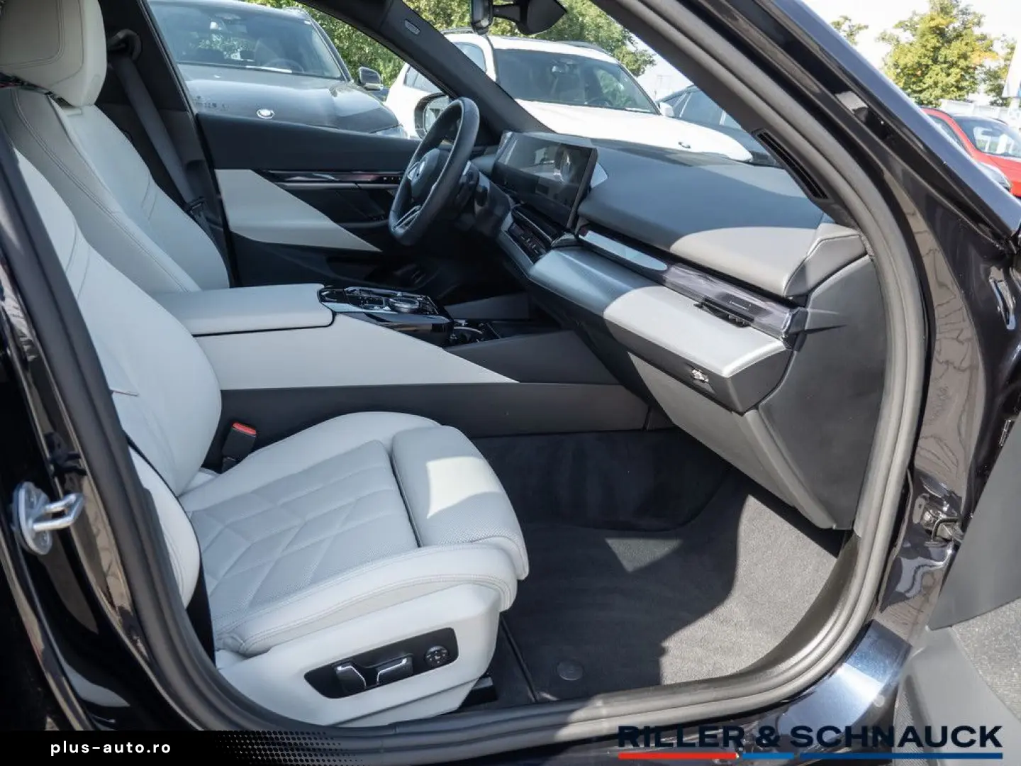 BMW 530e M-Sport NAVI AHK ACC HUD SITZBELÜFTUNG 360