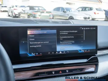BMW 530e M-Sport NAVI AHK ACC HUD SITZBELÜFTUNG 360