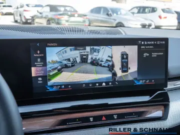 BMW 530e M-Sport NAVI AHK ACC HUD SITZBELÜFTUNG 360