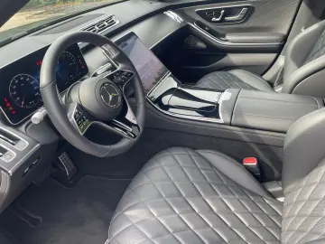 MERCEDES-BENZ S450 e Lang PANO CHAUFFEUR DRIVEPILOT AMG-LINE