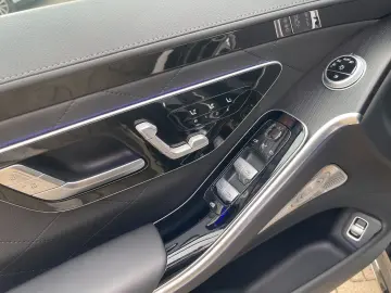 MERCEDES-BENZ S450 e Lang PANO CHAUFFEUR DRIVEPILOT AMG-LINE