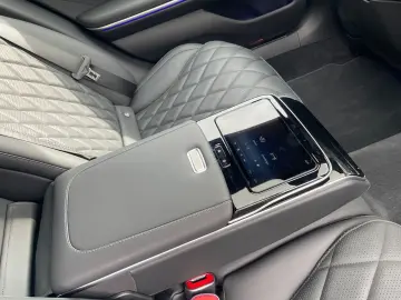 MERCEDES-BENZ S450 e Lang PANO CHAUFFEUR DRIVEPILOT AMG-LINE