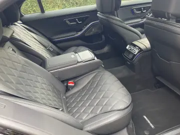 MERCEDES-BENZ S450 e Lang PANO CHAUFFEUR DRIVEPILOT AMG-LINE