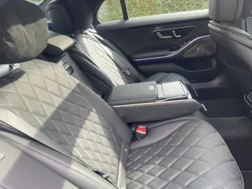 MERCEDES-BENZ S450 e Lang PANO CHAUFFEUR DRIVEPILOT AMG-LINE