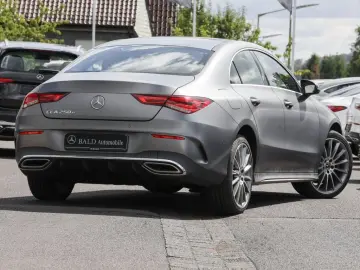 MERCEDES-BENZ CLA 250e AMG-Sport Pano Ambi Memo Cam LED
