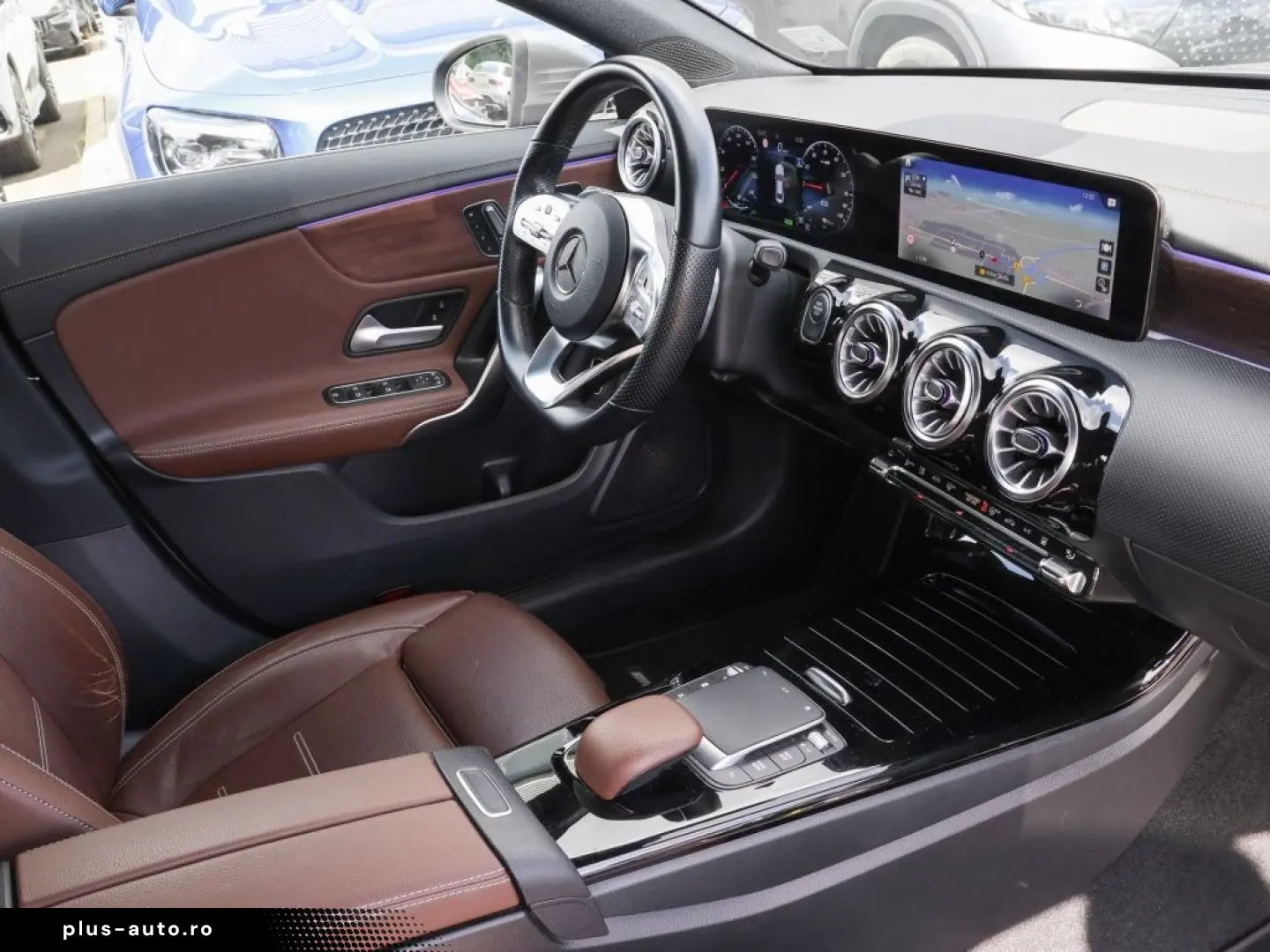 MERCEDES-BENZ CLA 250e AMG-Sport Pano Ambi Memo Cam LED