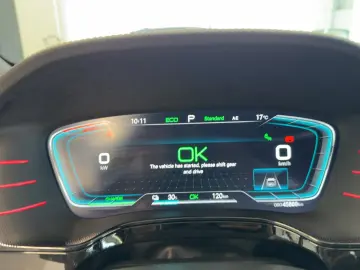 BYD TANG Flagship 4WD Pano 360  7-Si ACC HUD Dirac