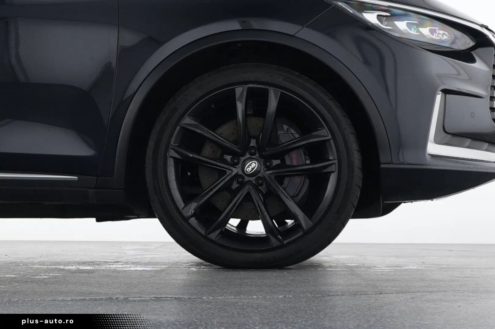 BYD TANG Flagship 4WD Pano 360  7-Si ACC HUD Dirac