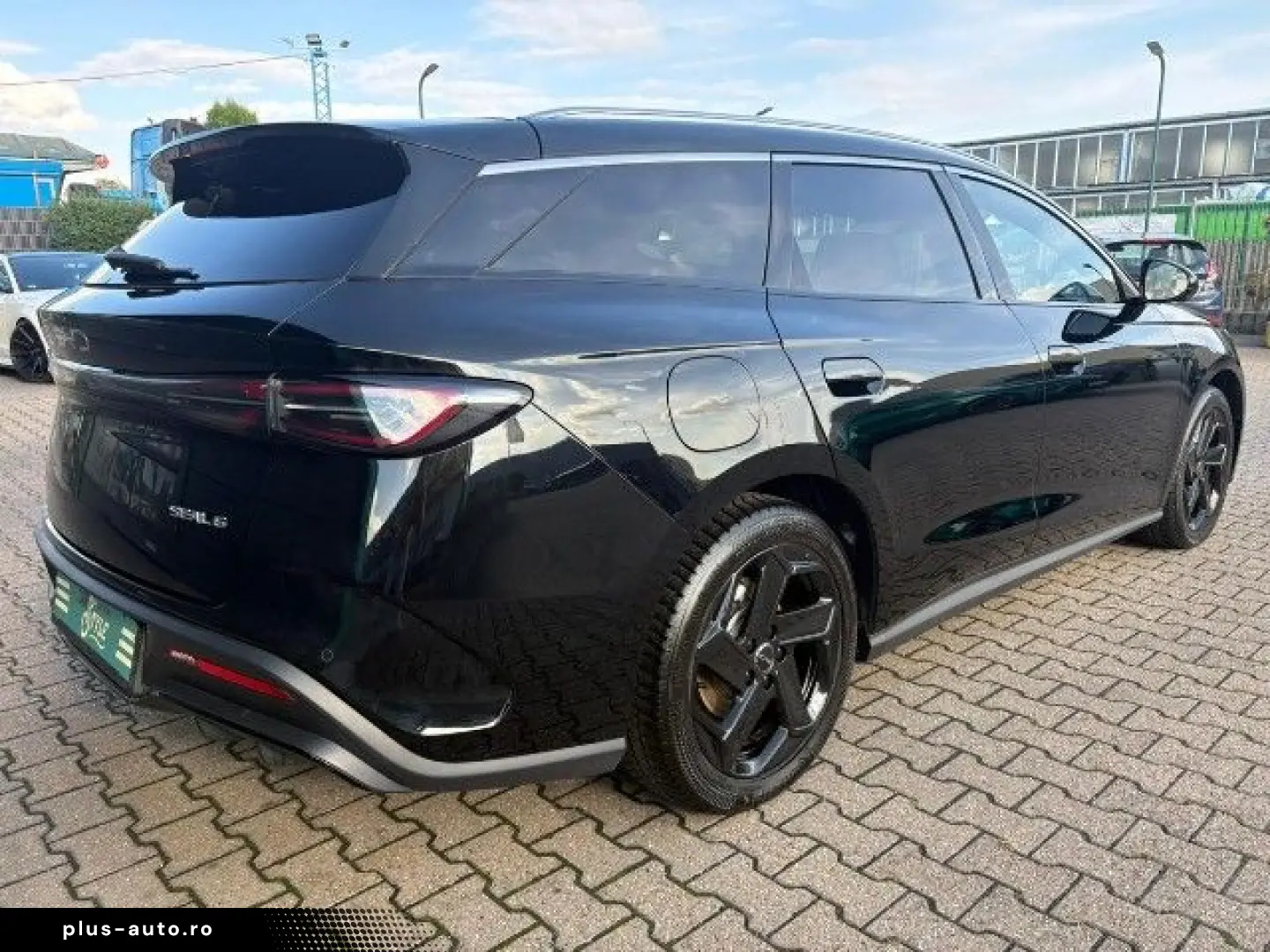 BYD Seal 6 Touring SHZ Sitzlüftung 360  Pano Ambie