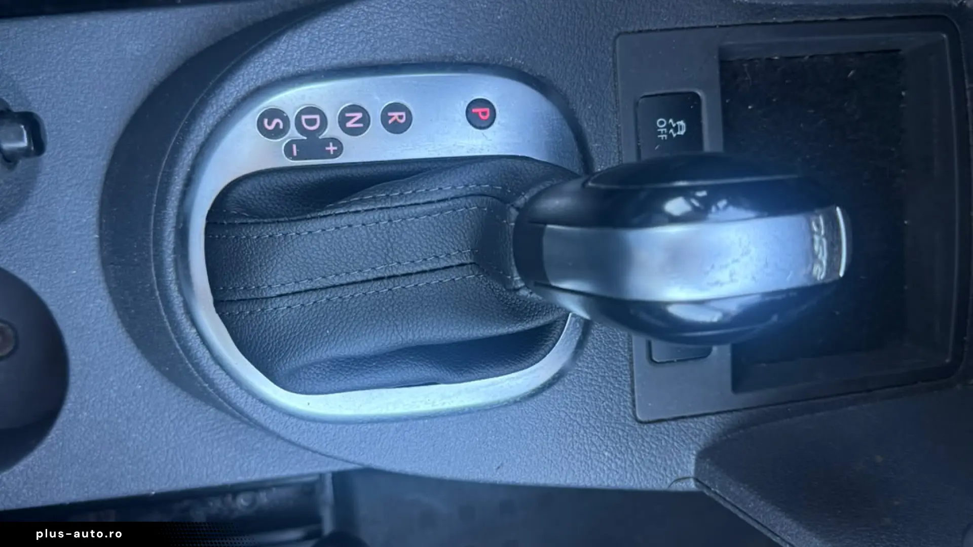 Caddy 2.0 TDI   Automat   Piele   Rampa dizabilitati