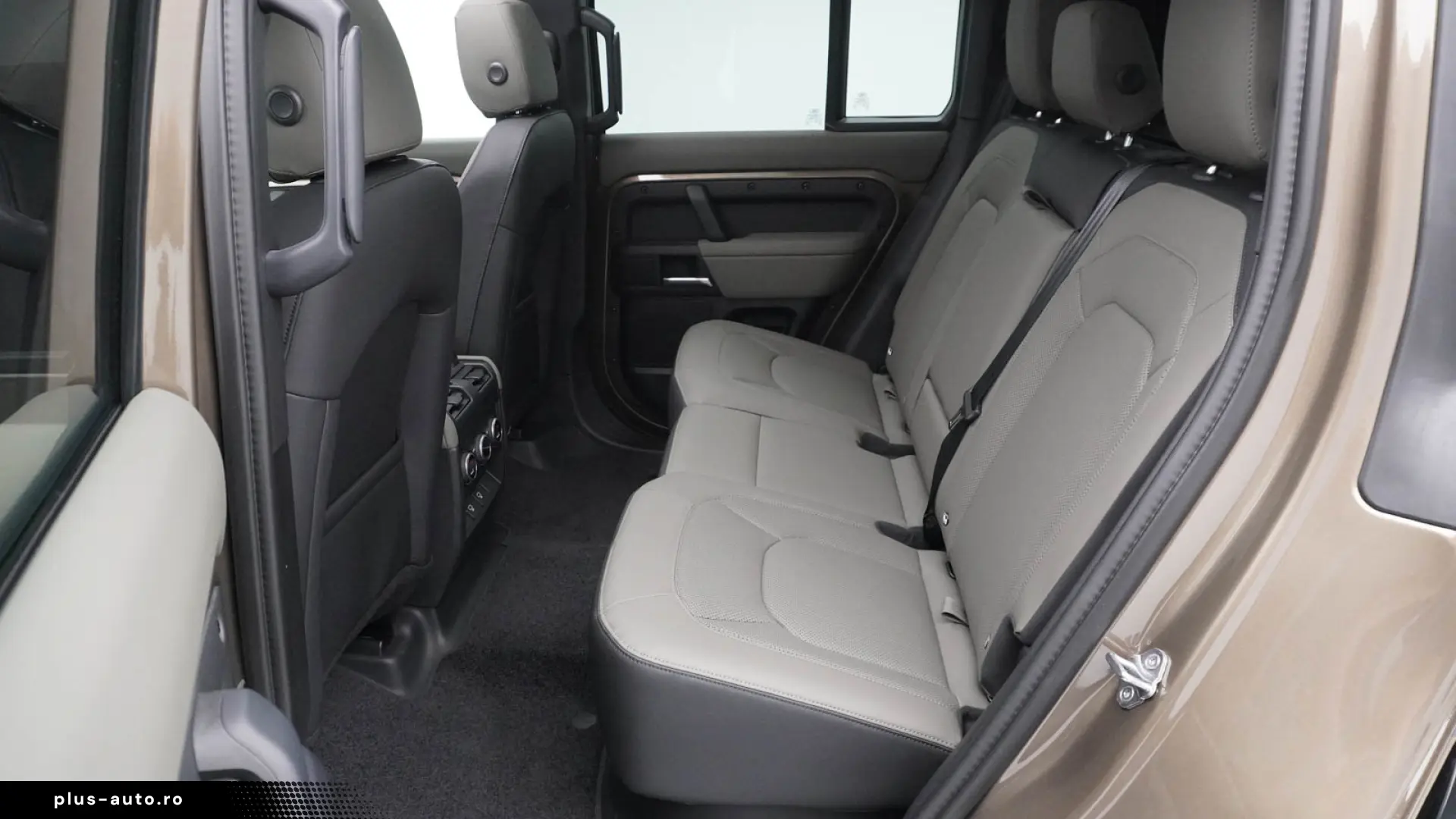 Land Rover Defender 110 3.0 URBAN