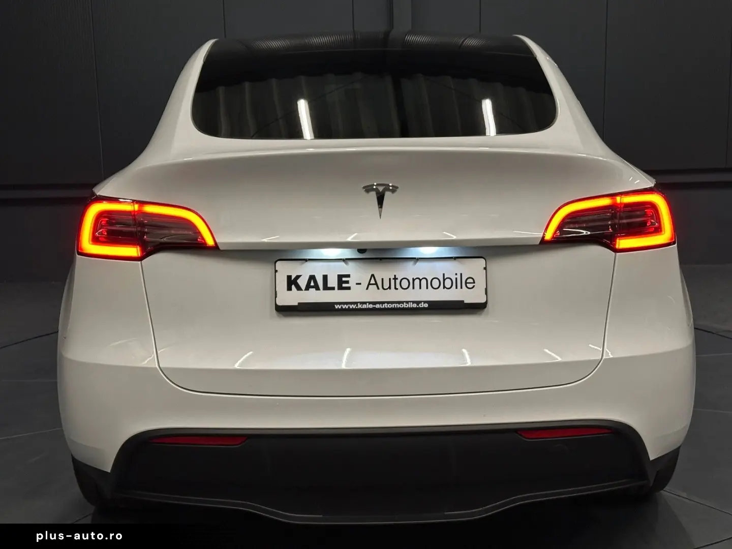 TESLA Model Y RWD  Wärmepumpe