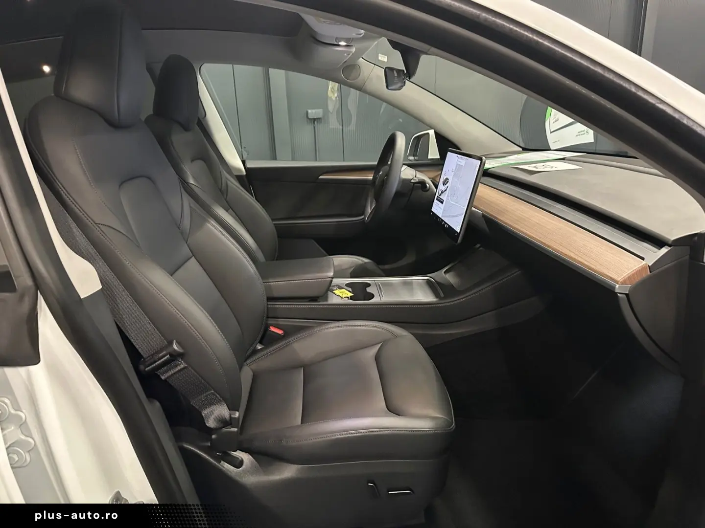 TESLA Model Y RWD  Wärmepumpe