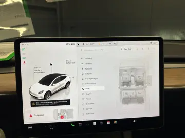 TESLA Model Y RWD  Wärmepumpe