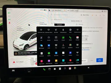 TESLA Model Y RWD  Wärmepumpe