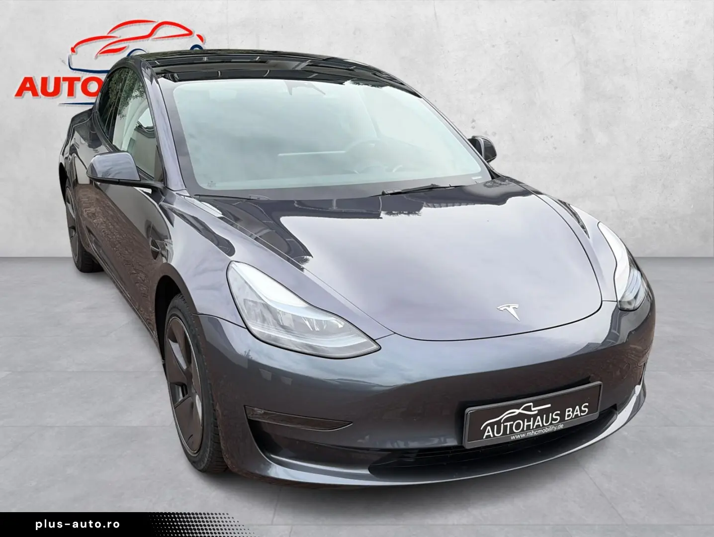 TESLA Model 3 Long Range