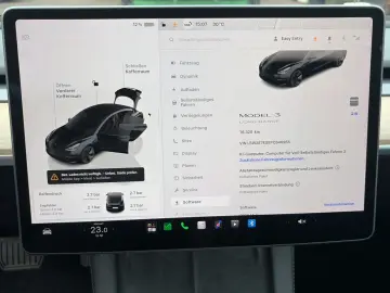 TESLA Model 3 Long Range