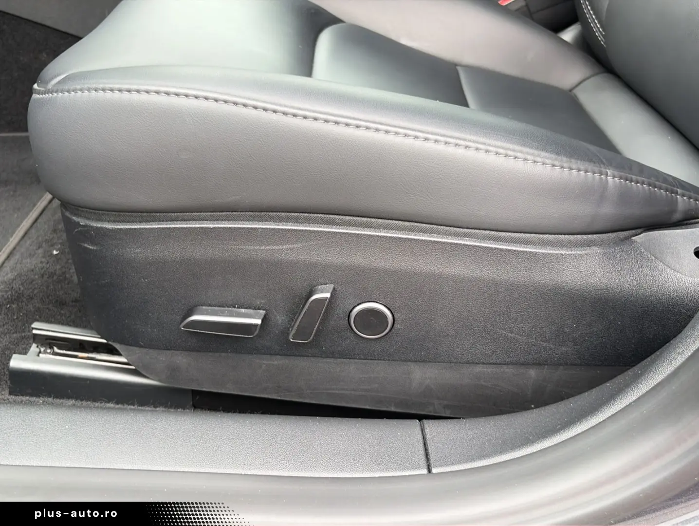 TESLA Model 3 Long Range