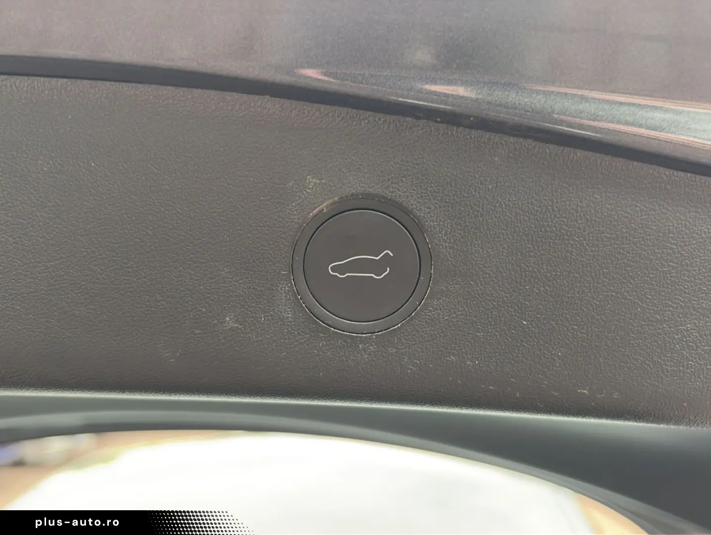 TESLA Model 3 Long Range