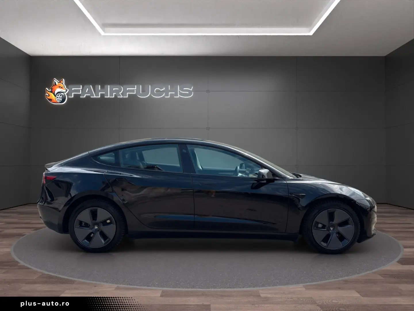 TESLA Model 3 SR  RWD   Wärmepumpe