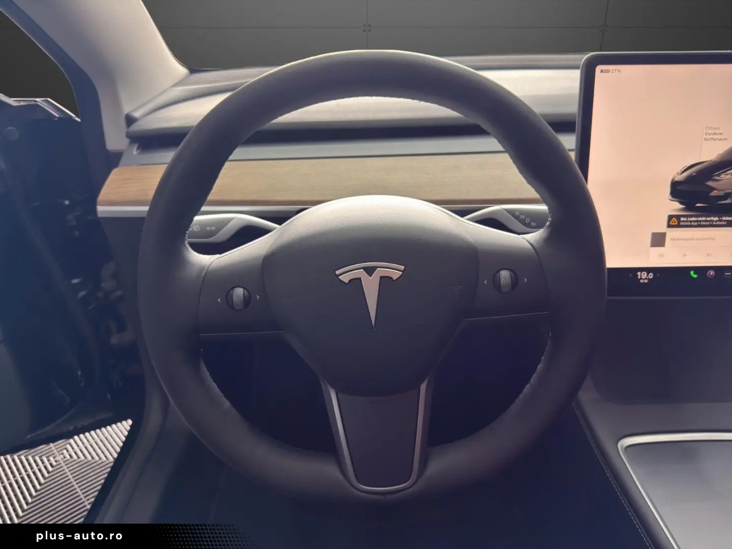TESLA Model 3 SR  RWD   Wärmepumpe