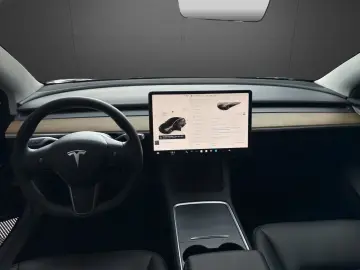 TESLA Model 3 SR  RWD   Wärmepumpe