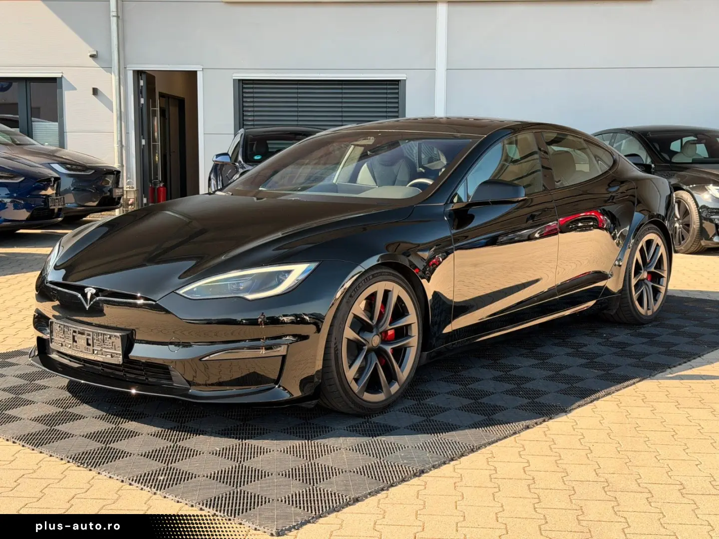 TESLA MODEL S PLAID  MATRIX LED FULL SELF DRIVE  HW4