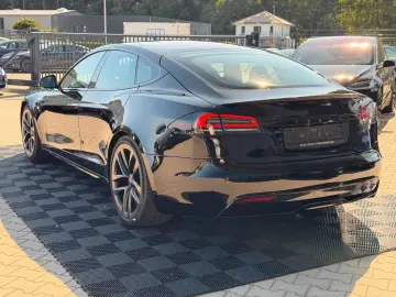 TESLA MODEL S PLAID  MATRIX LED FULL SELF DRIVE  HW4