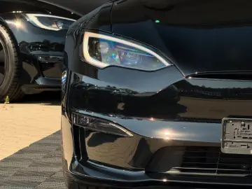 TESLA MODEL S PLAID  MATRIX LED FULL SELF DRIVE  HW4