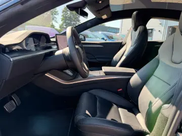 TESLA MODEL S PLAID  MATRIX LED FULL SELF DRIVE  HW4