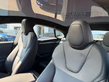 TESLA MODEL S PLAID  MATRIX LED FULL SELF DRIVE  HW4
