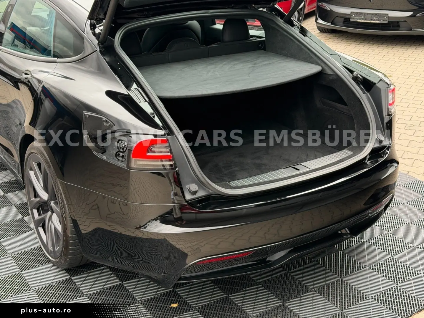TESLA MODEL S PLAID   MATRIX LED   FULL SELF DRIVE 4
