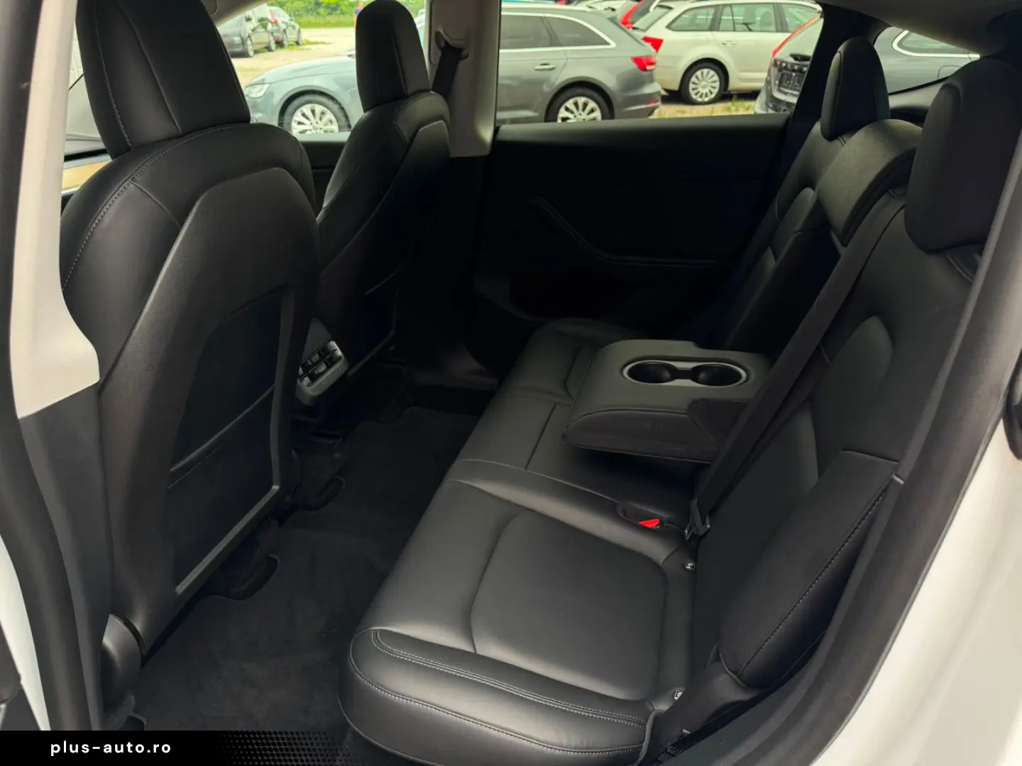 TESLA Model Y Long Range Dual AWD Matrix Wärmepumpe