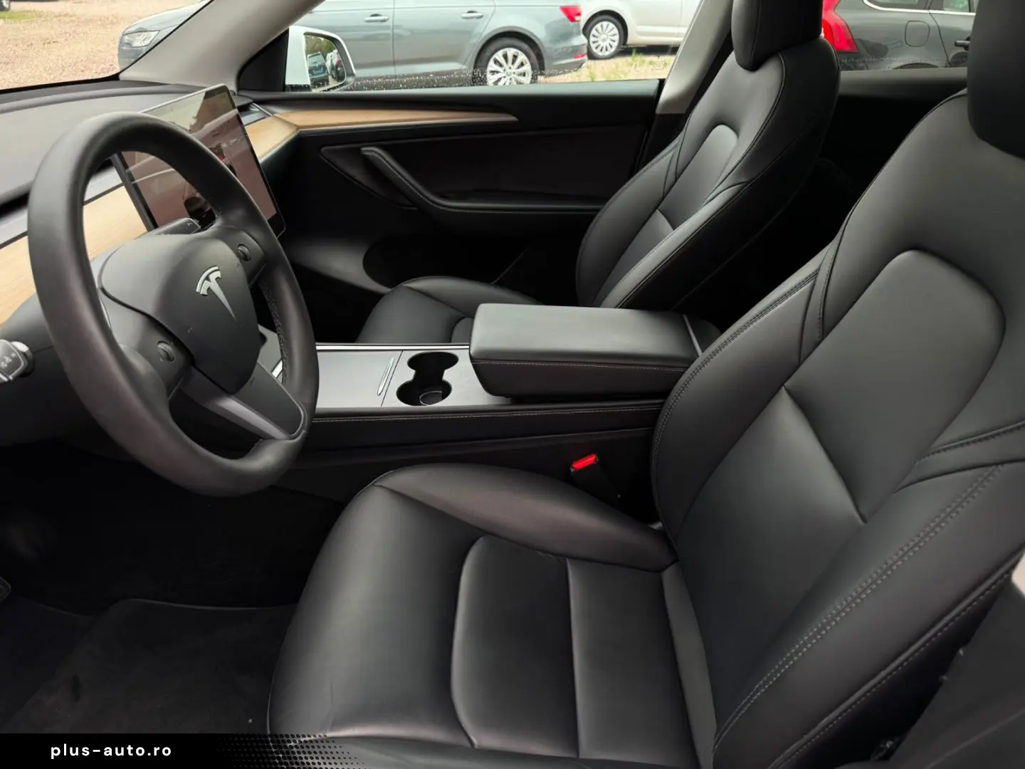 TESLA Model Y Long Range Dual AWD Matrix Wärmepumpe