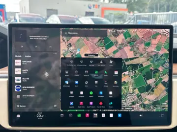TESLA MODEL S PALLADIUM   FULL SELF DRIVE 4  ULTRA RED