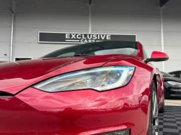 TESLA MODEL S PALLADIUM   FULL SELF DRIVE 4  ULTRA RED