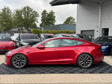 TESLA MODEL S PALLADIUM   FULL SELF DRIVE 4  ULTRA RED