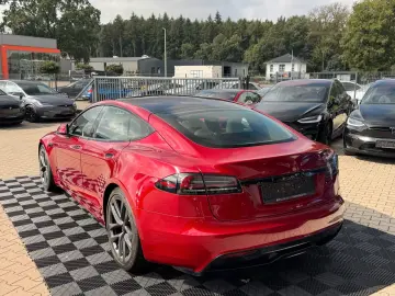 TESLA MODEL S PALLADIUM   FULL SELF DRIVE 4  ULTRA RED