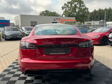 TESLA MODEL S PALLADIUM   FULL SELF DRIVE 4  ULTRA RED