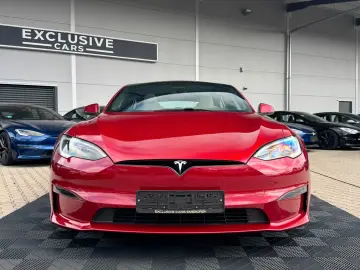 TESLA MODEL S PALLADIUM   FULL SELF DRIVE 4  ULTRA RED