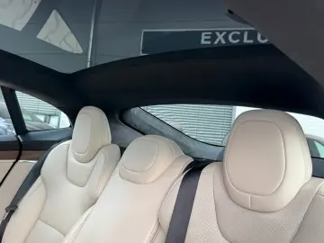 TESLA MODEL S PALLADIUM   FULL SELF DRIVE 4  ULTRA RED